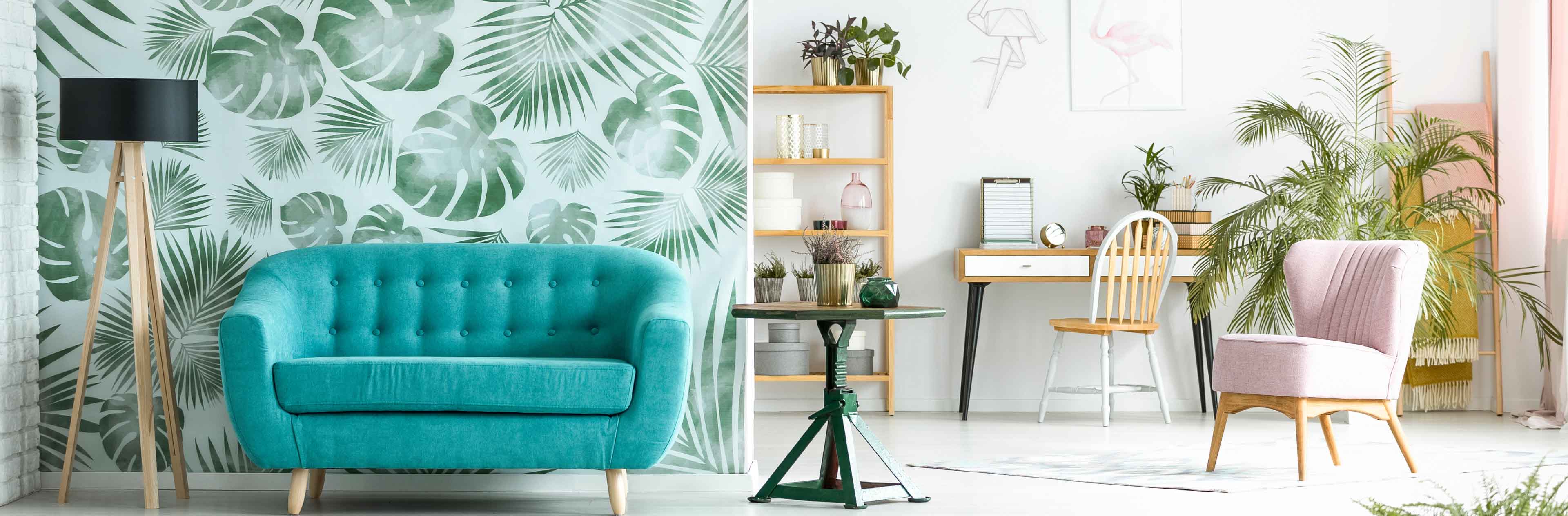 Regal, Tisch und Pflanzen mit Couch für Desktops